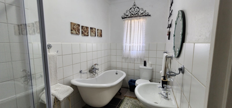 7 Bedroom Property for Sale in Stilfontein Ext 4 North West